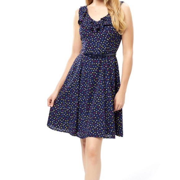 REVIEW Dresses & Skirts - REVIEW - MARGO DRESS - WITH BELT - SIZE 14 - NEW CONDITION